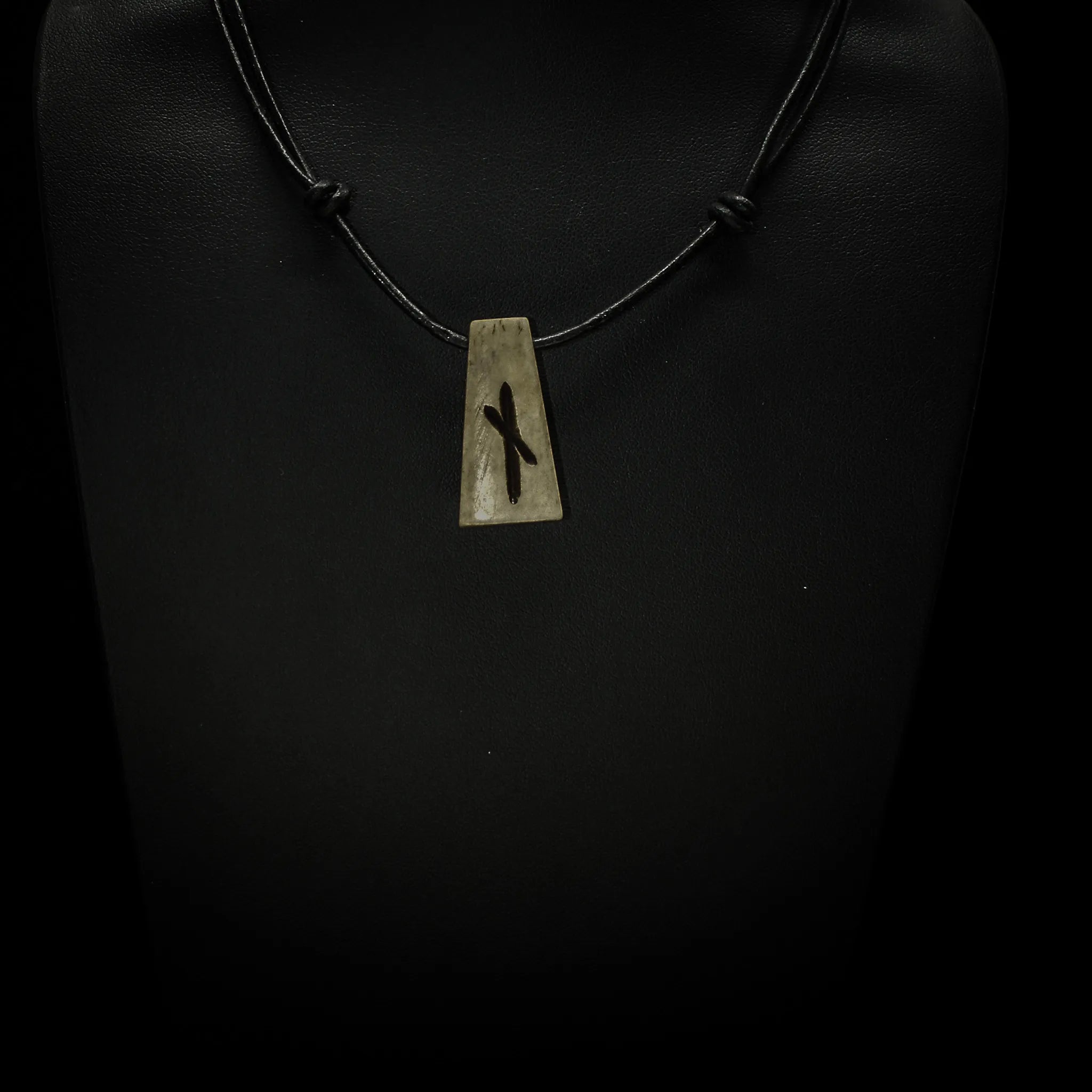 Runhalsband i ben