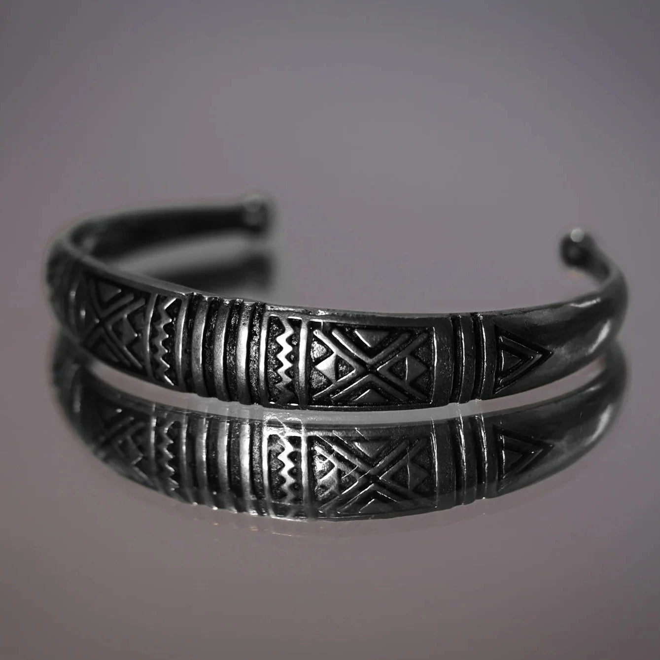 Armband i silverbelagd mässing