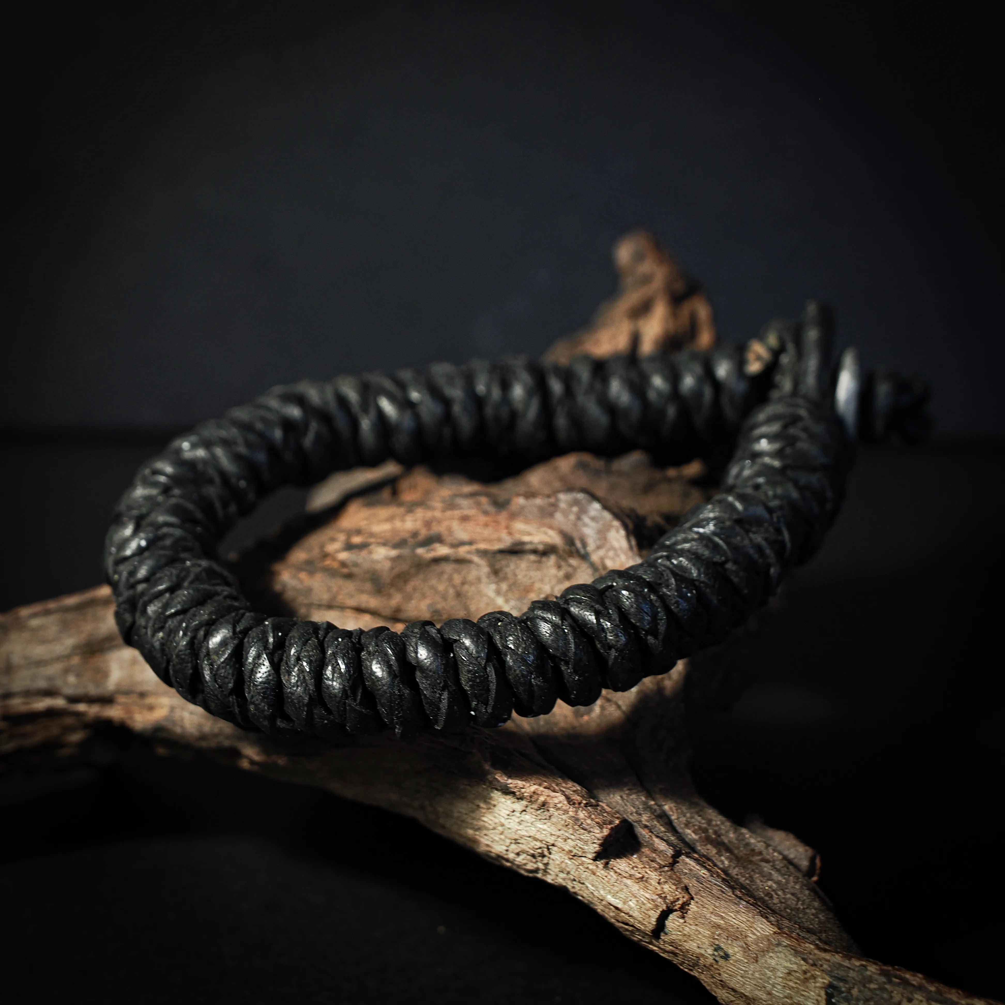 Brokk Svart läderarmband