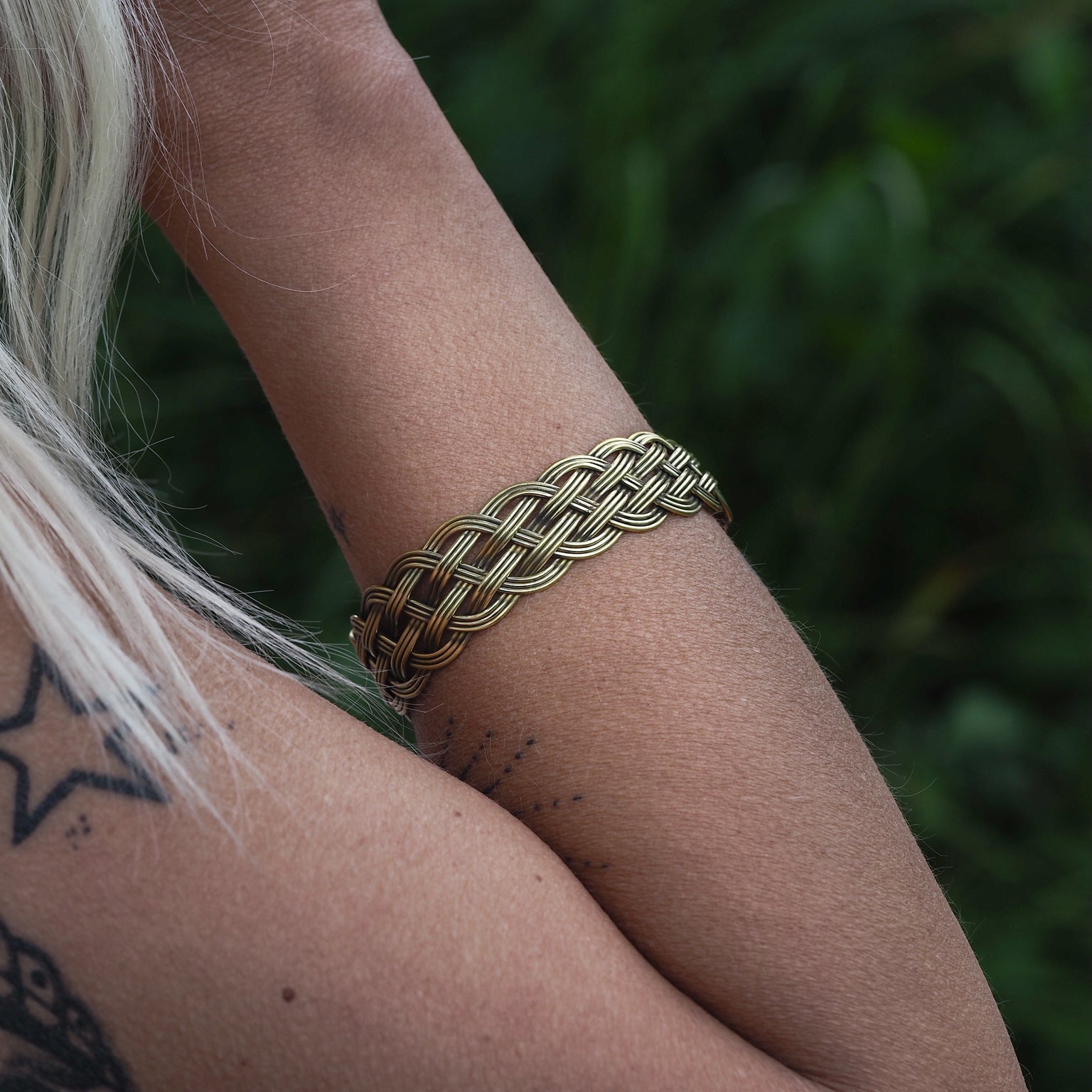 Flätat armband