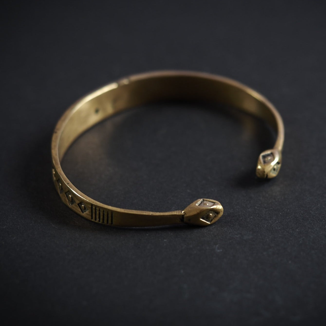 Armband i mässing