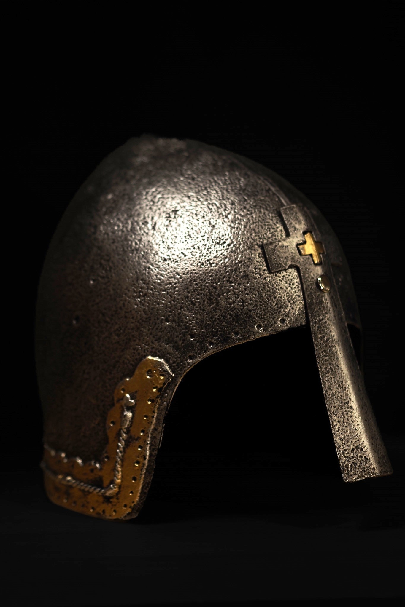 Casque de jouet normand