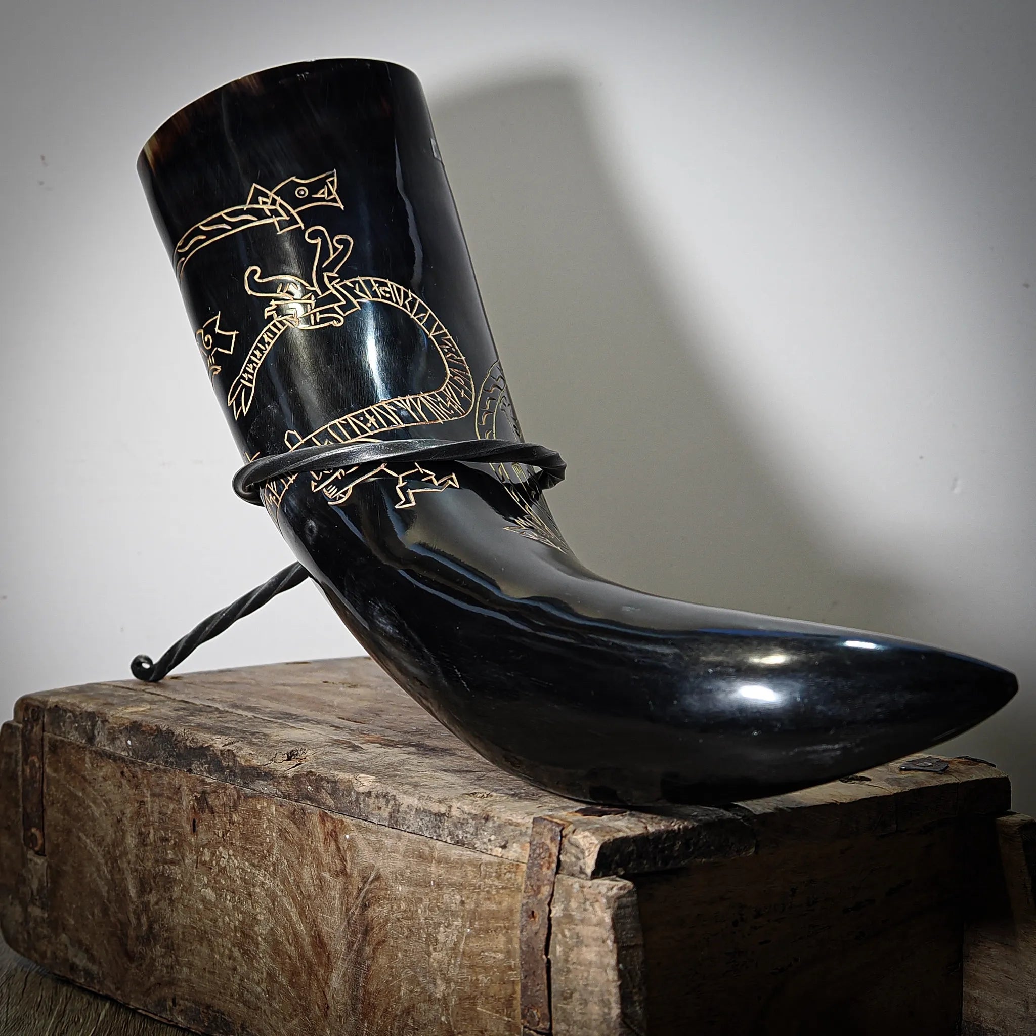 Dryckeshorn Sigurd guld