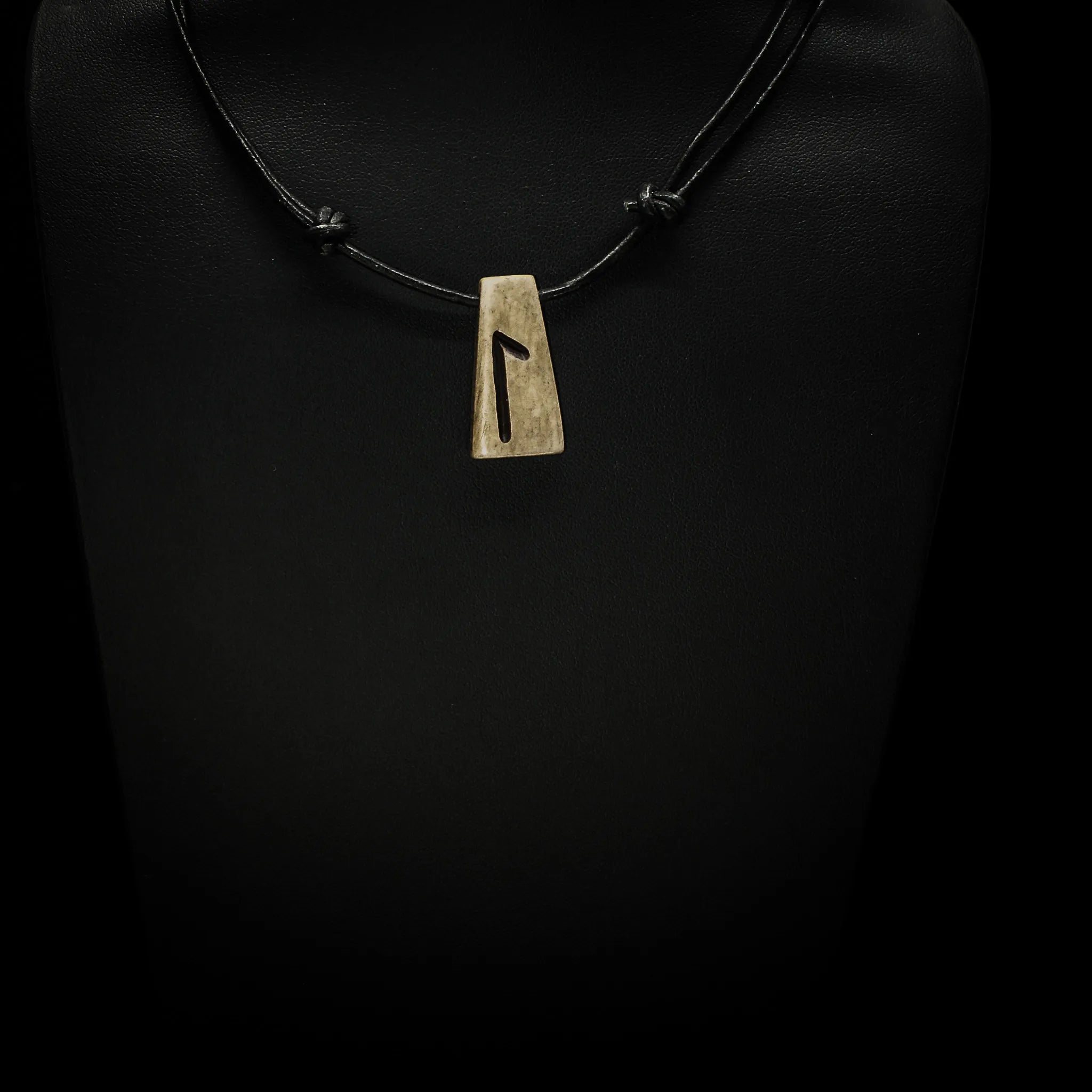 Runhalsband i ben