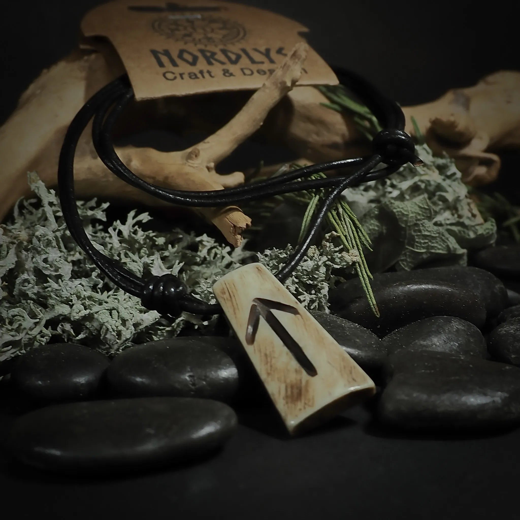 Runhalsband i ben