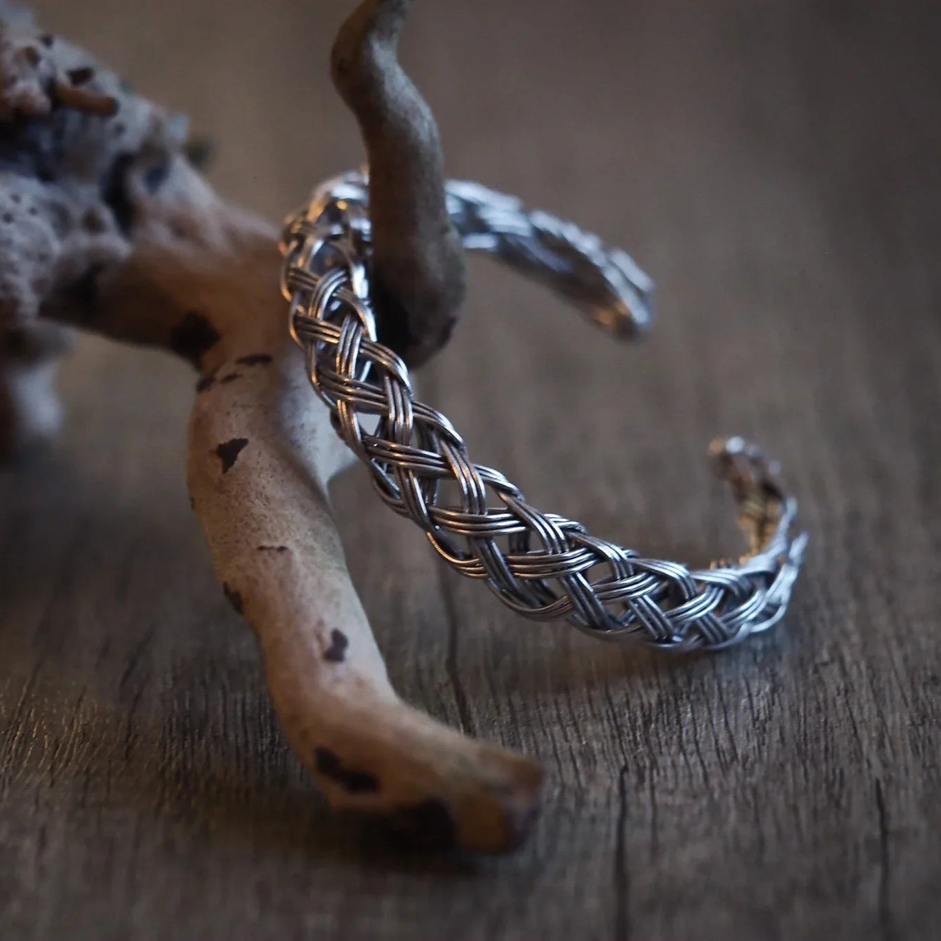 Bracelet tressé en laiton, tube