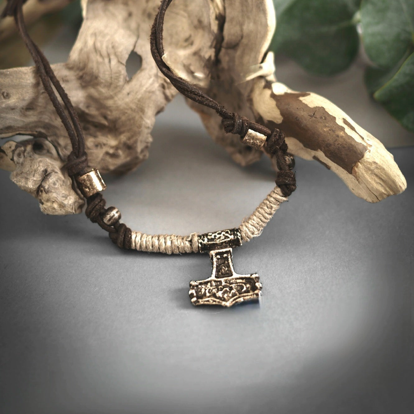 Necklace Mjölner Bronze