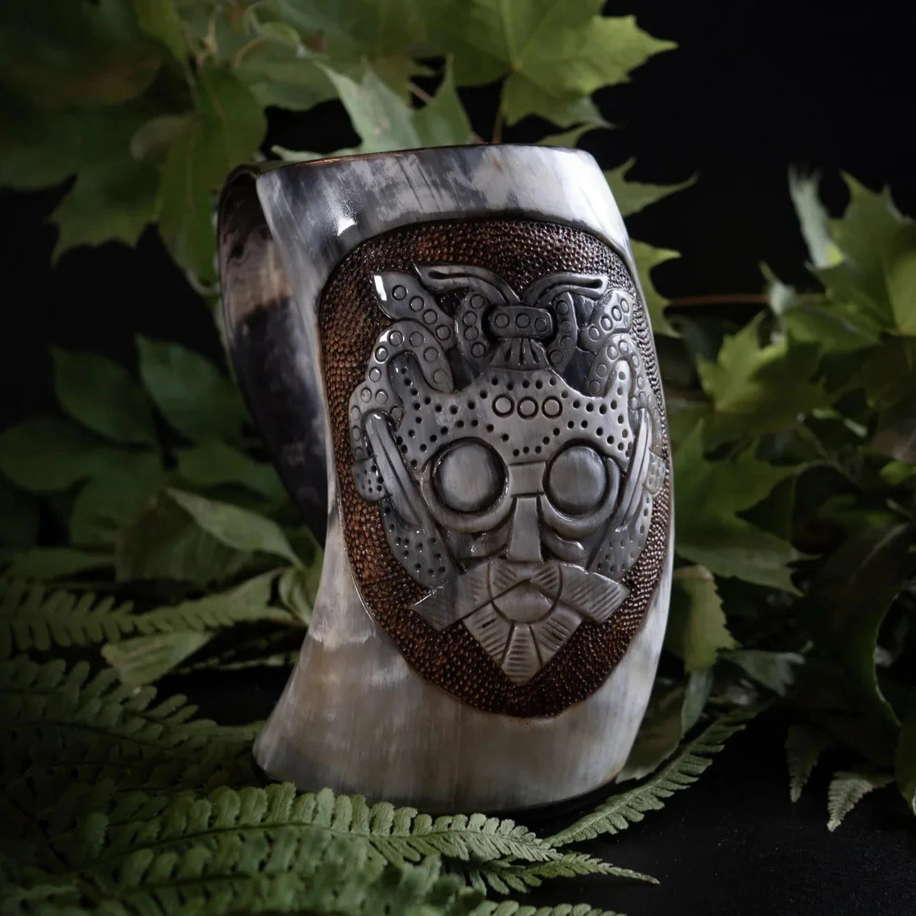 Hand-carved horn mug, Loki mask 500-600 ml